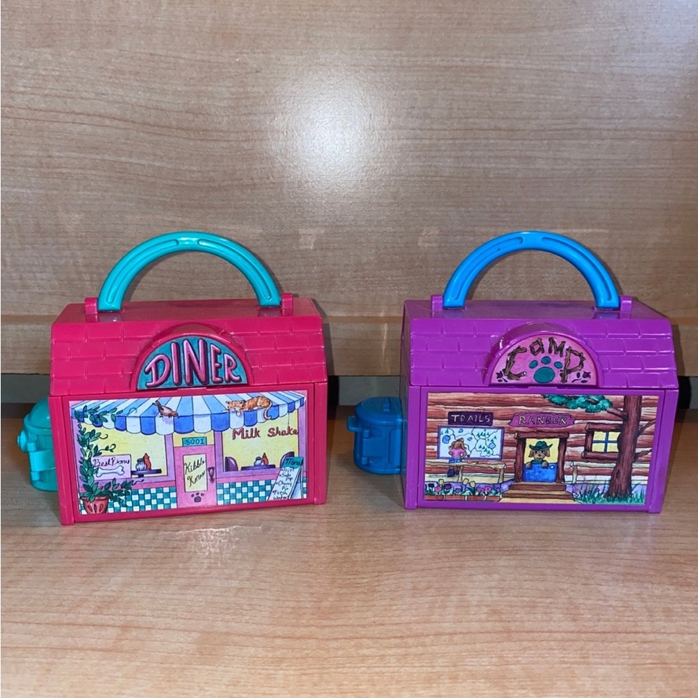 Vintage EUC Galoob Pound Puppies Playset Bundle Diner and Camp playsets - Picture 6 of 12